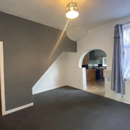 Rent this 2 bed townhouse on Montague Street in Old Goole, DN14 6AD