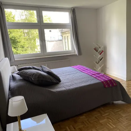 Rent this 4 bed apartment on Brassertstraße 15 in 45130 Essen, Germany