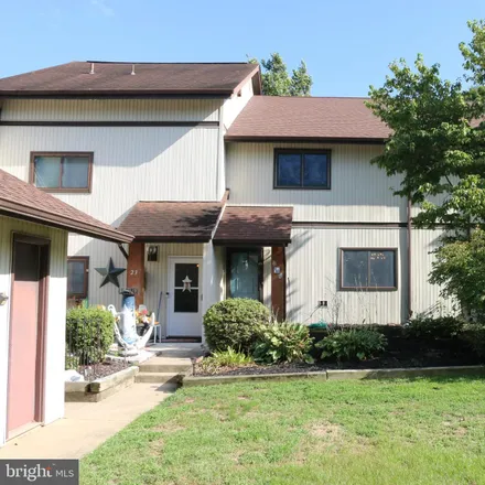 Rent this 2 bed townhouse on 1 Brighton Place in Village of Garrison Lake, Kent County