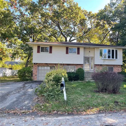 Buy this 5 bed house on 15 Oswego Place in West Babylon, NY 11704