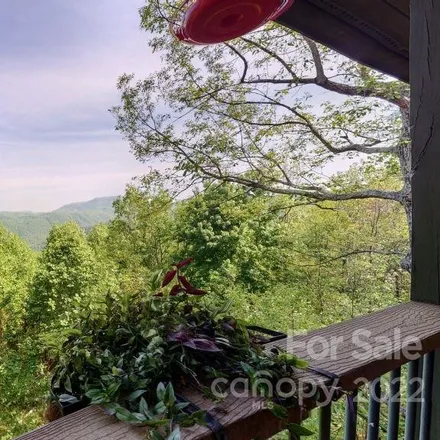 Image 1 - 2 Creston Drive, McDowell County, NC 28711, USA - House for sale