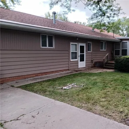 Image 3 - 701 South 3rd Avenue West, Albert Lea, MN 56007, USA - House for sale