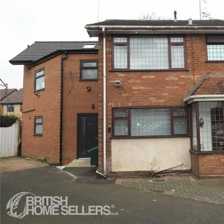 Buy this 8 bed duplex on Mears Drive in Stechford, B33 9AR