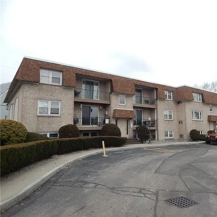 Image 2 - 1791 Mineral Spring Avenue, North Providence, RI 02904, USA - Condo for sale