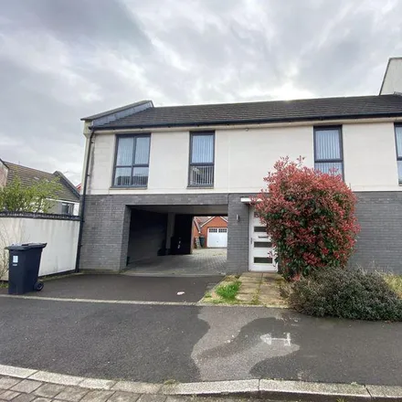 Image 1 - 245 Eighteen Acre Drive, Patchway, BS34 5DE, United Kingdom - Apartment for rent