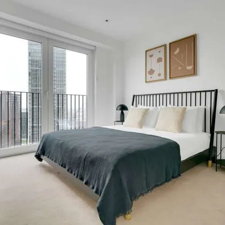 Image 4 - unnamed road, London, SW8 2LH, United Kingdom - Apartment for rent