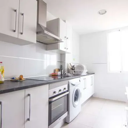 Rent this 7 bed apartment on Carrer del Mestre Racional in 10, 46005 Valencia