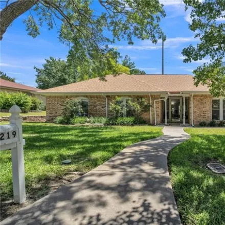 Buy this 3 bed house on 189 Brookhaven Terrace in Commerce, TX 75428