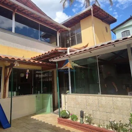 Buy this 5 bed house on Itaú in Avenida Cristóvão Colombo, Savassi