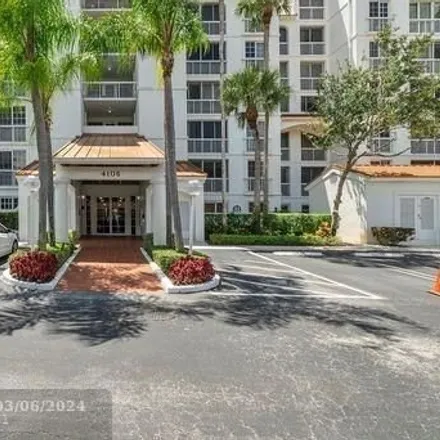 Buy this 2 bed condo on Cypress Course in 1011 East Cypress Lane, Pompano Beach