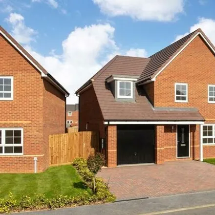 Buy this 4 bed house on Kitchener Drive in Fenny Stratford, MK17 9GF