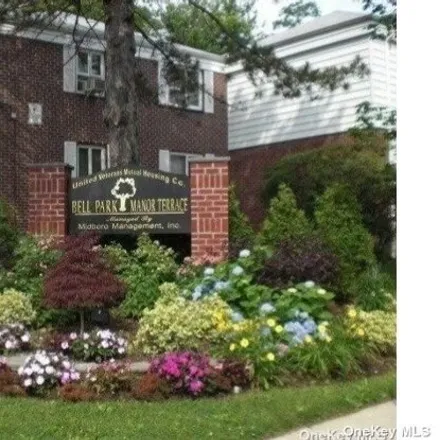 Image 1 - 223-05 Manor Road, New York, NY 11427, USA - Apartment for sale
