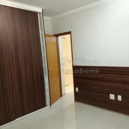 Rent this 3 bed apartment on Rua José Francisco Vitorel in Santos Dumont, São José do Rio Preto - SP