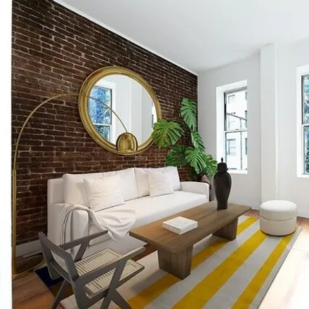 Image 2 - 324 East 50th Street, New York, NY 10022, USA - Apartment for sale
