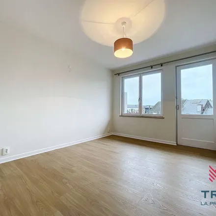 Rent this 2 bed apartment on Boulevard Joseph Tirou 29 in 6000 Charleroi, Belgium