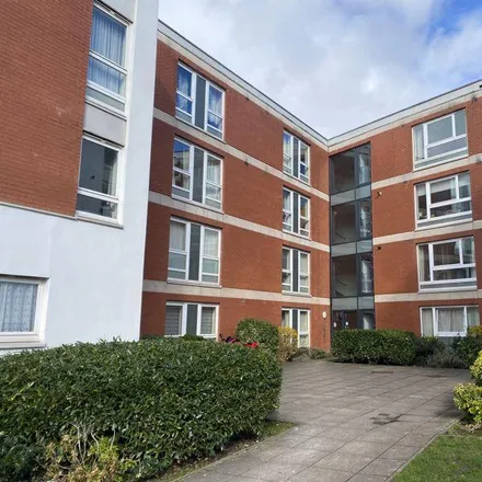 Rent this 2 bed apartment on 7 Hanson Park in Glasgow, G31 2HF