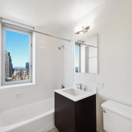 Image 4 - The Atlas, 1010 6th Avenue, New York, NY 10018, USA - Apartment for rent