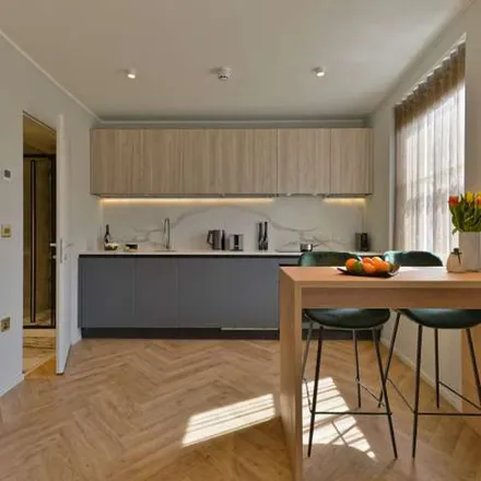 Rent this 1 bed apartment on The Hunter's Moon in 86 Fulham Road, London