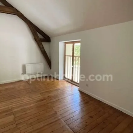 Rent this 5 bed apartment on 52 Rue de la Libération in 91680 Bruyères-le-Châtel, France