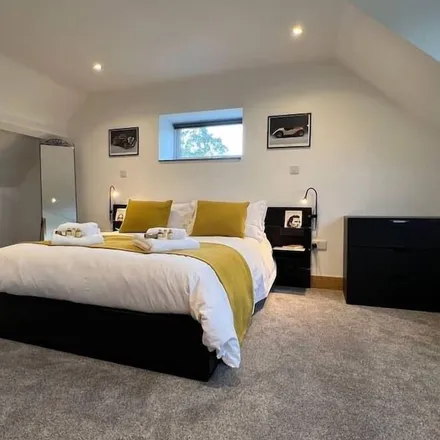 Rent this 3 bed house on Llanbedr Dyffryn Clwyd in LL15 1SS, United Kingdom