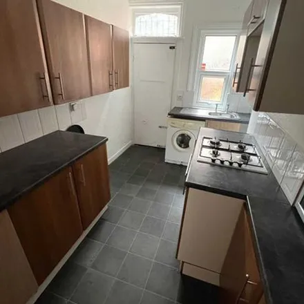 Rent this 4 bed duplex on Garmoyle Close in Liverpool, L15 0DW