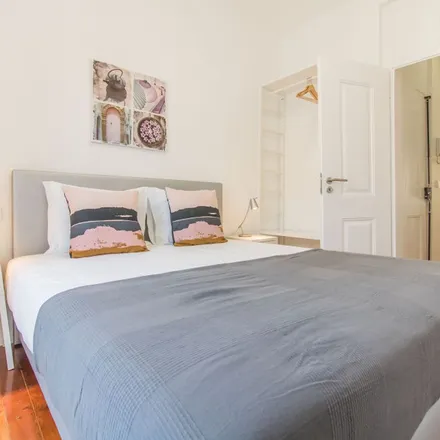 Rent this 2 bed apartment on Rua das Olarias in 1100-376 Lisbon, Portugal