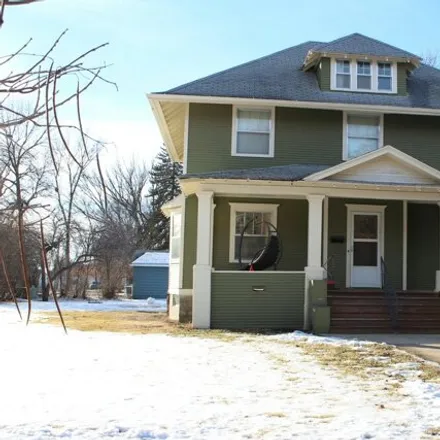 Buy this 5 bed house on 11th Avenue Northeast in Aberdeen, SD 57401