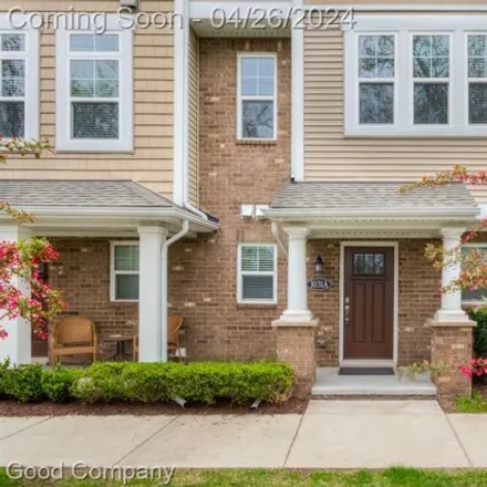 Image 1 - 933 Maxwell Avenue, Royal Oak, MI 48067, USA - Townhouse for rent