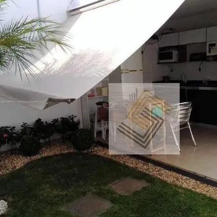 Buy this 3 bed house on Rua 4 in Cosmópolis - SP, 13145-735