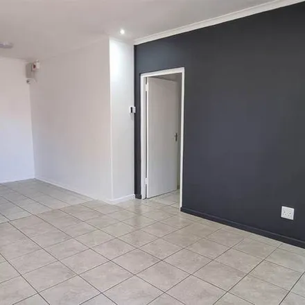 Image 3 - Melbourne Road, Cape Town Ward 60, Cape Town, 7780, South Africa - Apartment for rent