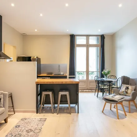 Image 2 - 49 Avenue de la Marne, 34500 Béziers, France - Apartment for rent