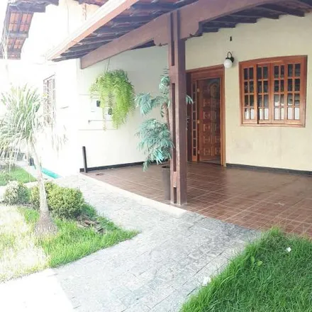 Buy this 4 bed house on unnamed road in Petrolândia, Contagem - MG