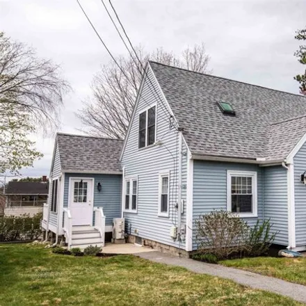 Buy this 3 bed house on 8 Benning Street in Noyes Terrace, Salem