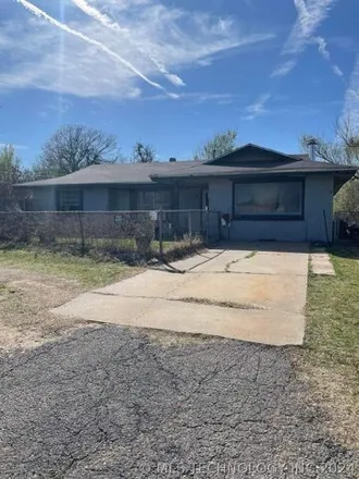 Buy this 3 bed house on Outpost Drive in Spencer, Oklahoma County