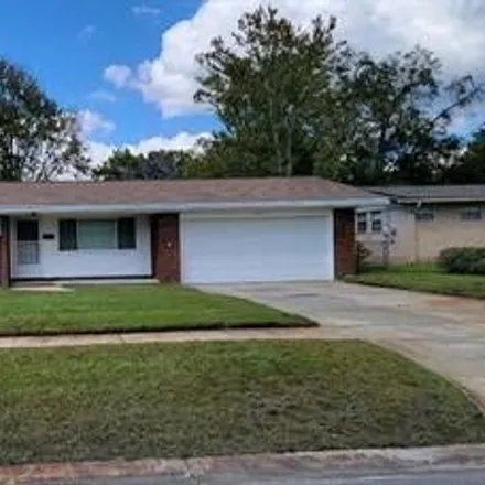 Rent this 4 bed house on 5067 Lincolnshire Road West in Jacksonville, FL 32217