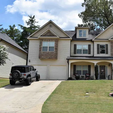 Buy this 4 bed house on 301 Hearthwood Drive in Warner Robins, GA 31047