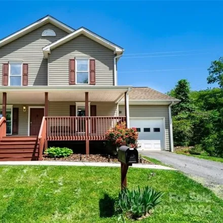 Buy this 3 bed house on 86 Dreamland Court in Buncombe County, NC 28803