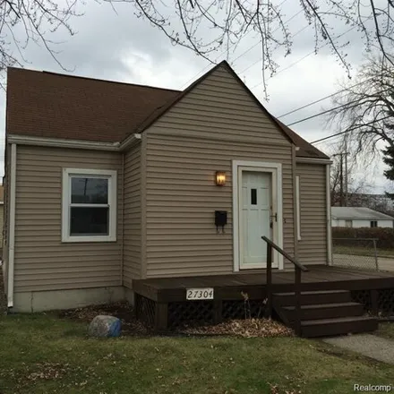 Rent this 3 bed house on 280 West University Avenue in Madison Heights, MI 48071