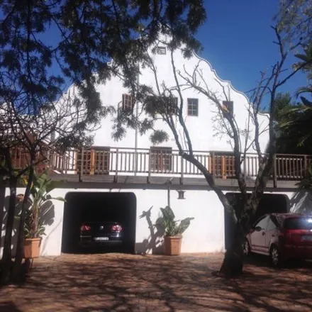 Rent this 3 bed house on Johannesburg in Kew, ZA