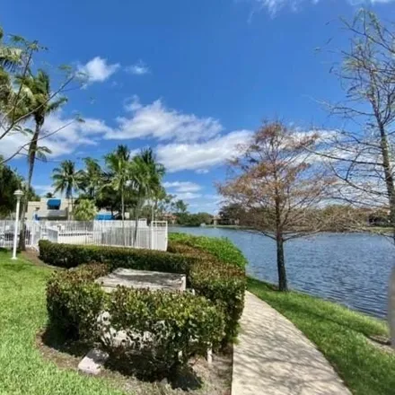 Image 2 - 567 Nw 98th Ave Unit 567, Plantation, Florida, 33324 - House for sale