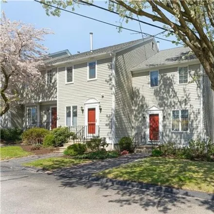 Image 2 - unnamed road, East Providence, RI 02915, USA - Townhouse for sale
