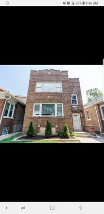 Rent this 3 bed apartment on 7717 S Calumet Ave