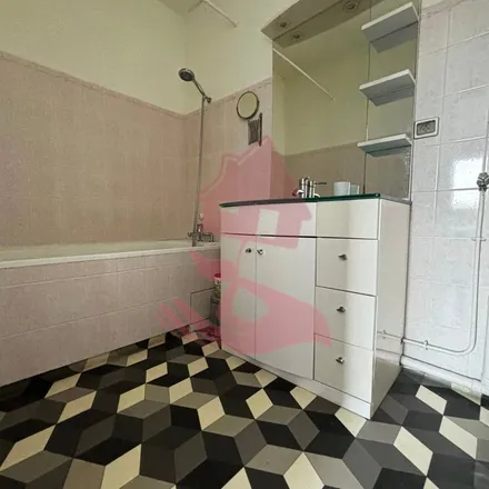 Rent this 2 bed apartment on Douze in Rue des Frères Robert et Gérard Darbins, 40000 Mont-de-Marsan