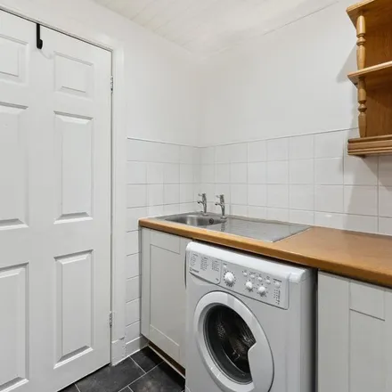 Image 6 - Gordon Street, Paisley, PA1 1XG, United Kingdom - Apartment for rent