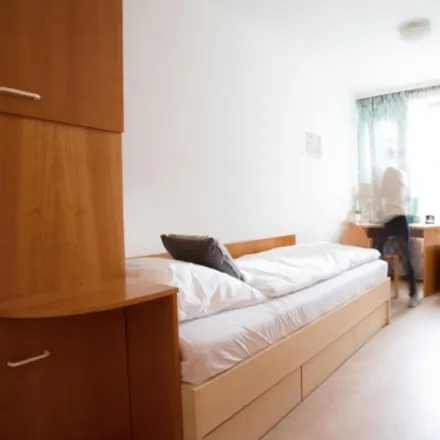 Rent this 1 bed room on ÖJAB-Haus Donaufeld - Stiege 1 in Donaufelder Straße 54, 1210 Vienna