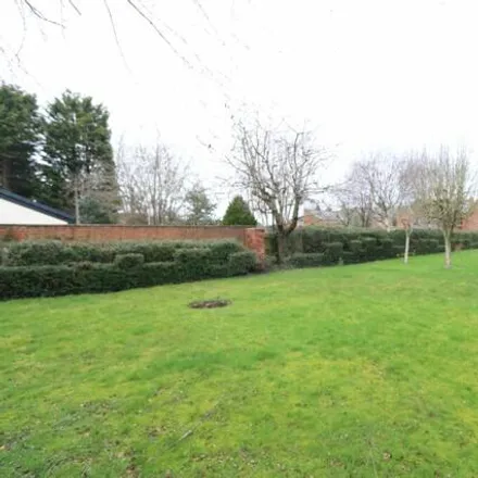 Image 7 - Aylesdene Court, Coventry, CV5 6SB, United Kingdom - Apartment for sale