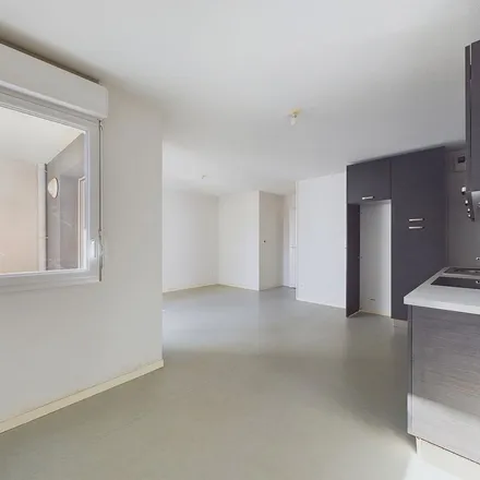 Rent this 3 bed apartment on 21 bis Rue de la Croix Bine in 44230 Saint-Sébastien-sur-Loire, France