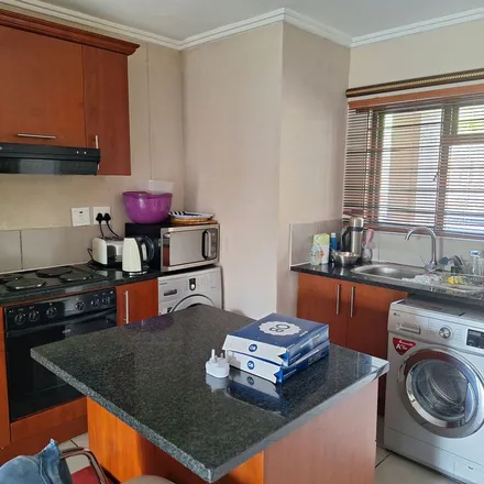 Image 5 - Thames Drive, Berea West, Durban, 3639, South Africa - Apartment for rent