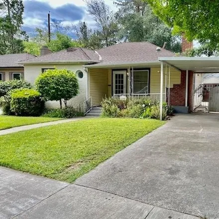 Buy this 2 bed house on 3920 D Street in Sacramento, CA 95819
