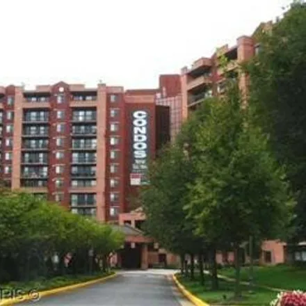 Buy this 2 bed condo on 2260 George C Marshall Drive in Idylwood, Fairfax County